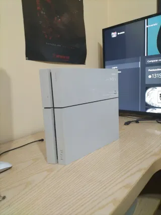 PS4 (PlayStation 4) Blanca