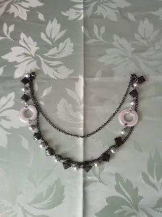 Lote de 4 collares 13 €