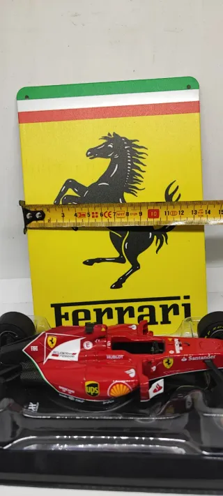 Modellino Ferrari F14 T - Fernando Alonso 2014. Di
