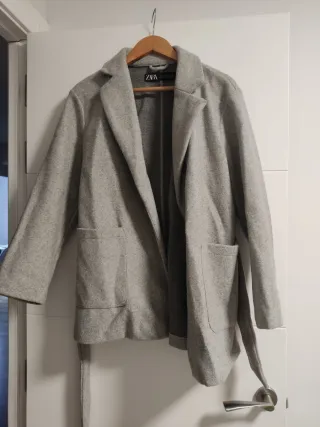 Abrigo Zara Talla Única Gris