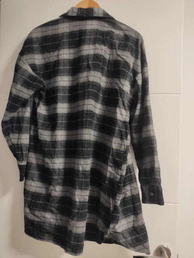 Camisa H&M cuadros gris y negro Talla M
