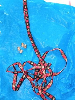 Lligacames fallero negro y rojo