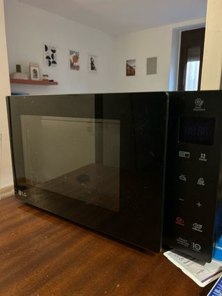 Microondas Grill LG panel Táctil 1000W, 25L