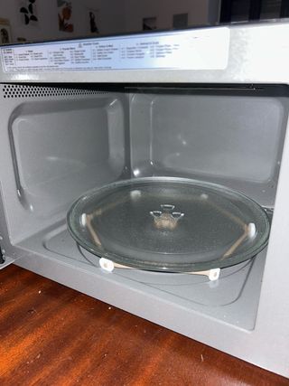 Microondas Grill LG panel Táctil 1000W, 25L