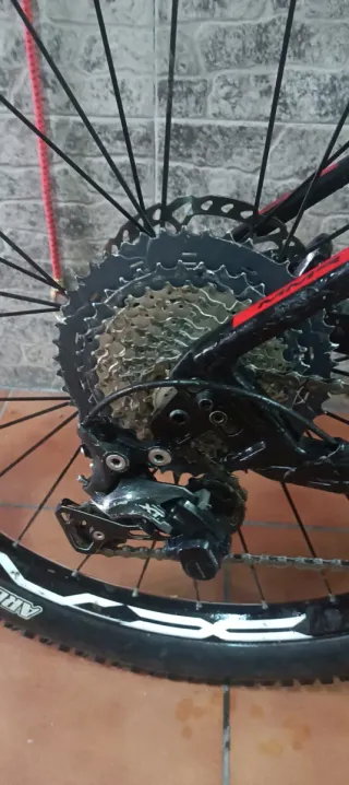 Bicicleta eléctrica MMR Bolt con motor Bosch