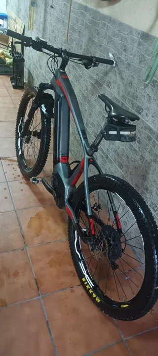 Bicicleta eléctrica MMR Bolt con motor Bosch