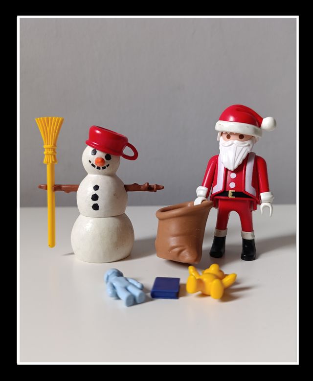 Playmobil Papá Noel y Muñeco Nieve