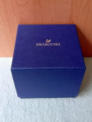 Caja reloj Swarovski