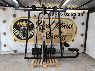Máquina de gimnasio multiestación