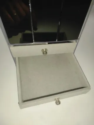 Joyero organizador con cajones