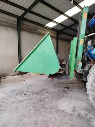 Pala cargadora trasera