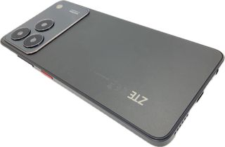 Smartphone ZTE Blade A76 128GB E664424
