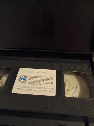 VHS Bajo la Ley del Terror 1997