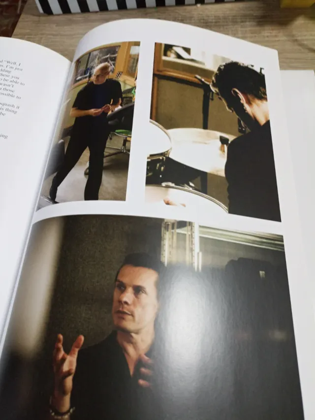 U2 No Line On Horizon