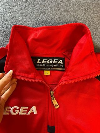 Felpa sportiva Legea vintage rossa e nera