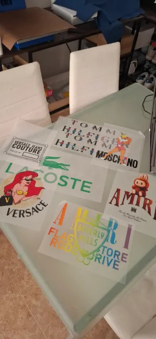 Camisetas y sudaderas personalizadas