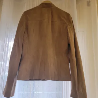 Chaqueta de ante marrón