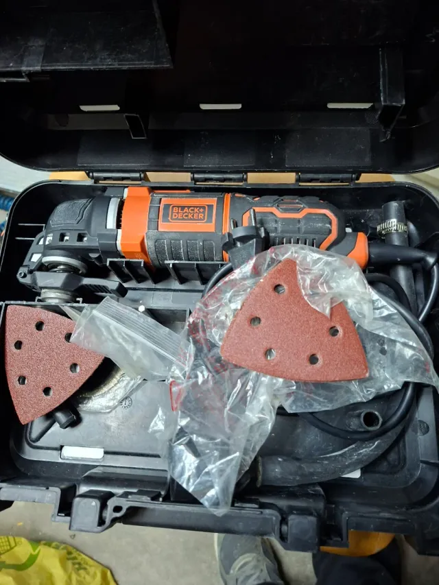 Black+Decker Multicortadora 300W