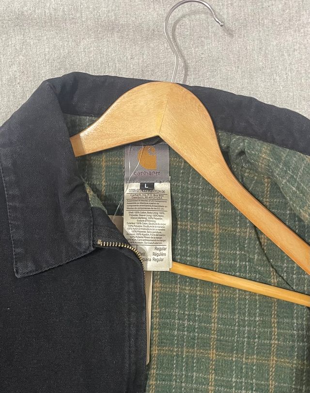 Carhartt Detroit Jacket J97 Negra