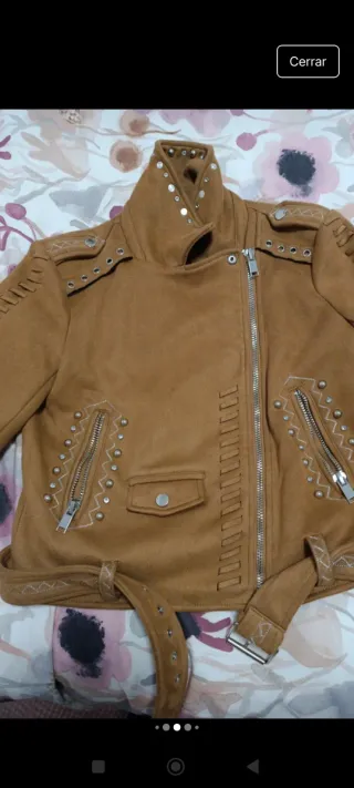 Cazadora ante Zara Talla S