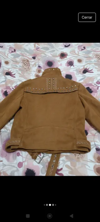 Cazadora ante Zara Talla S