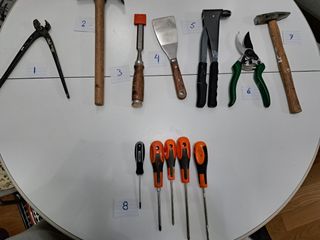 Lote de herramientas manuales