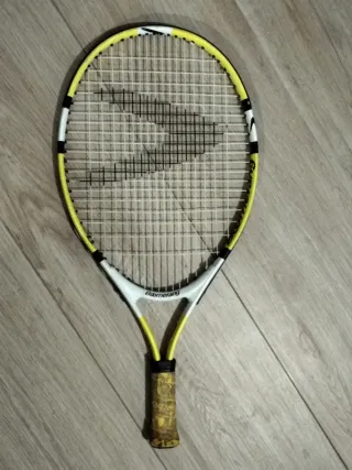 Raqueta Tenis Boomerang JR 21
