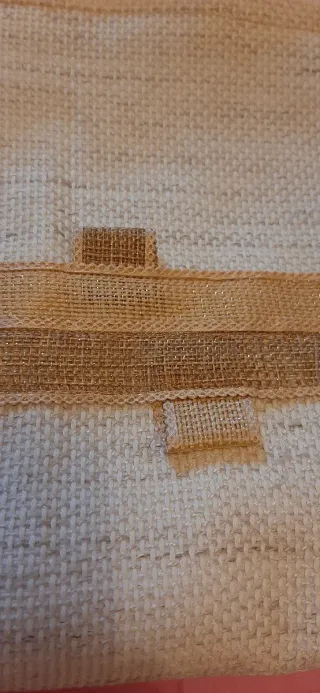 Bolso mini Tinita beige y dorado