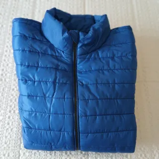 Chaqueta acolchada NUEVA hombre. Talla XL.