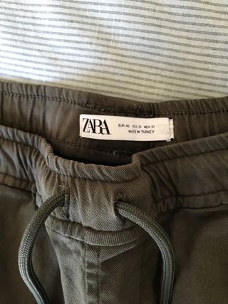 Pantalón cargo ZARA hombre verde oliva