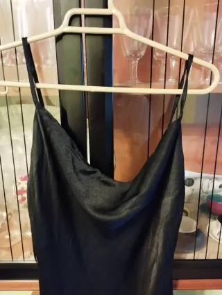 Vestido lencero negro tirantes