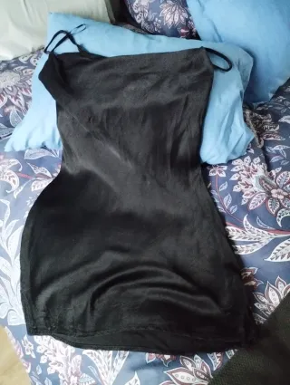 Vestido lencero negro tirantes