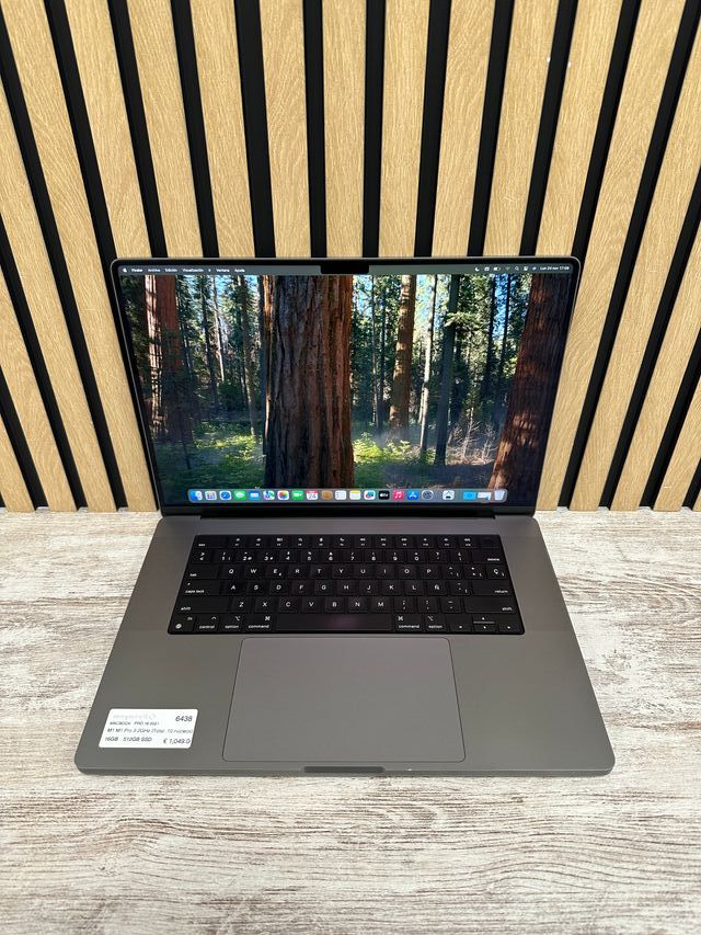 MacBook Pro 16" 2021 M1 PRO 16gb 512gb SSD