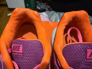 Zapatillas Nike Moradas y Rosas