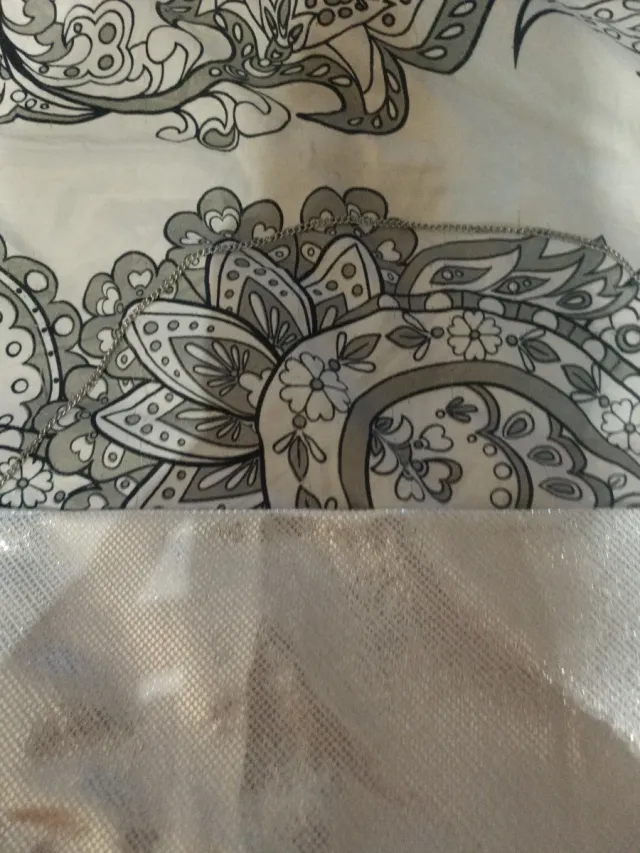 Top gris plateado atado atrás