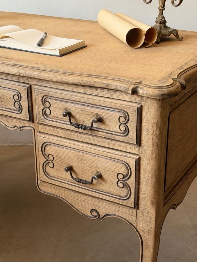 Escritorio francés de roble