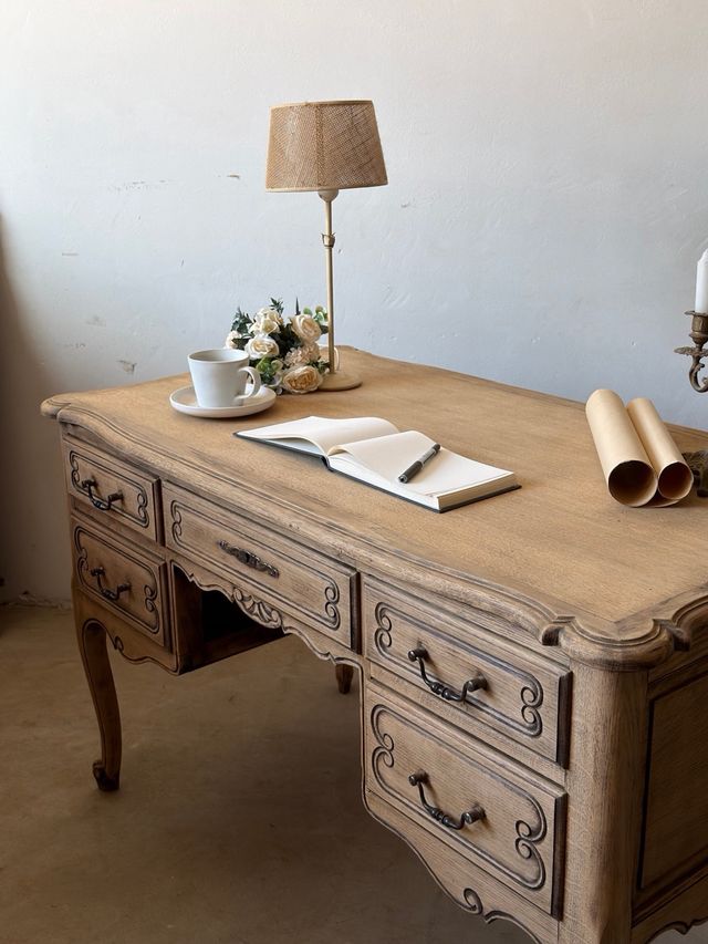 Escritorio francés de roble