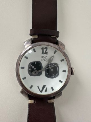 Reloj UNO de 50 Marrón y Plateado
