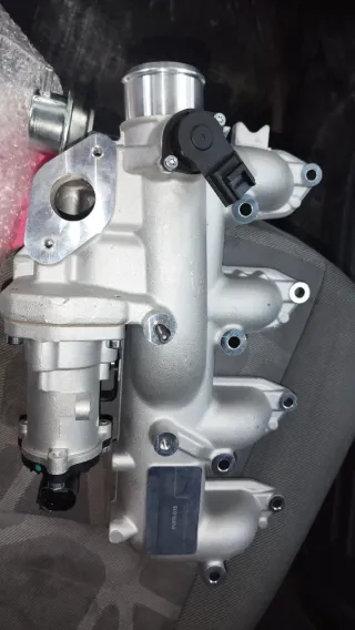 Colector de admisión Ford