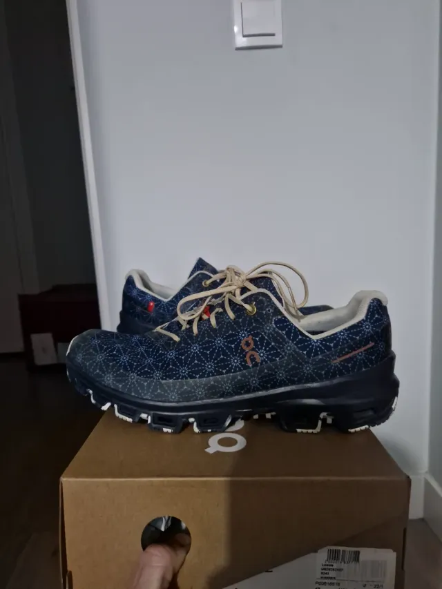 On Running Cloudventure Loewe Talla 43