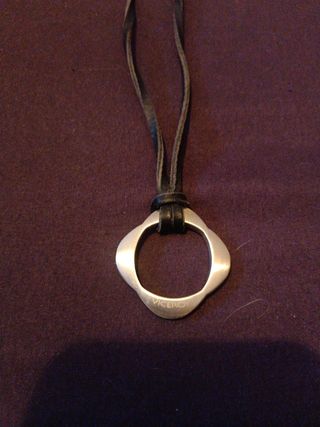 Collar Viceroy Cuero y acero