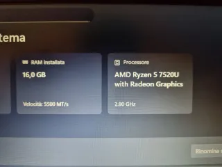 ASUS Vivobook 15 • Ryzen 5 7520U • 16GB RAM • 512G