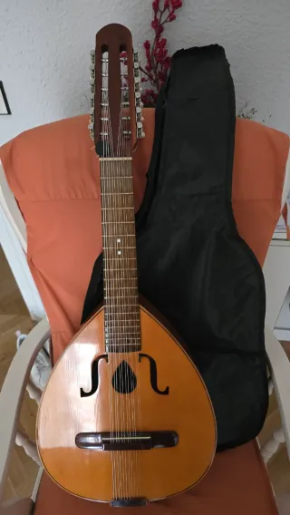 LAUD INSTRUMENTO MUSICAL 12 CUERDAS