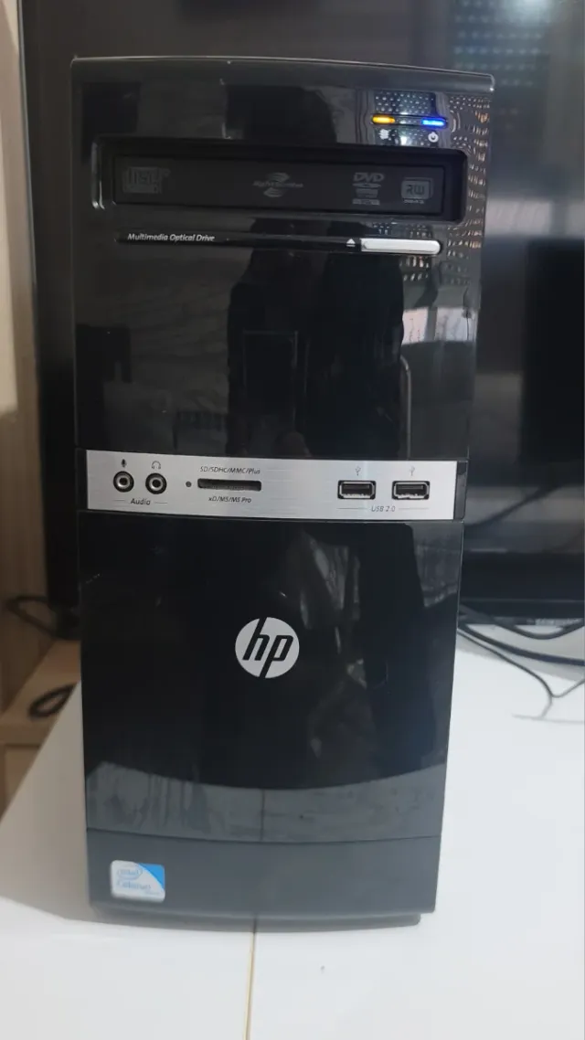 Torre HP SOLO 25 EUROS