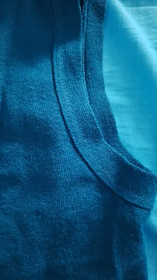 Top Zara Azul Eléctrico Cruzado talla L