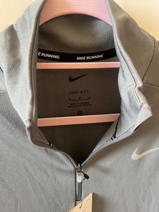 Camiseta Nike Running Dri-FIT 1/4 Zip Gris