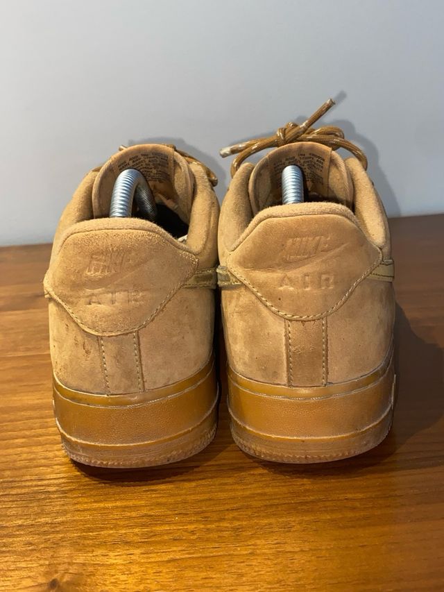 Nike Air Force 1 Beige/Marrón