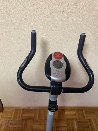 Bicicleta Estática Ajustable