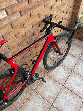 Canyon Aeroad CF SLX