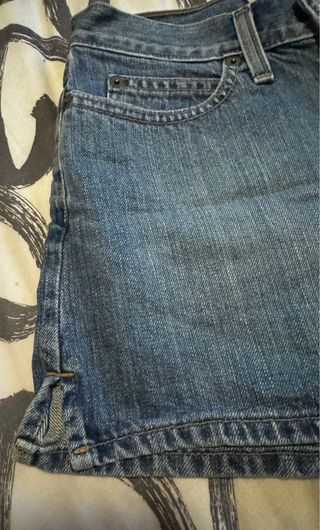 Shorts vaqueros mujer GAP.